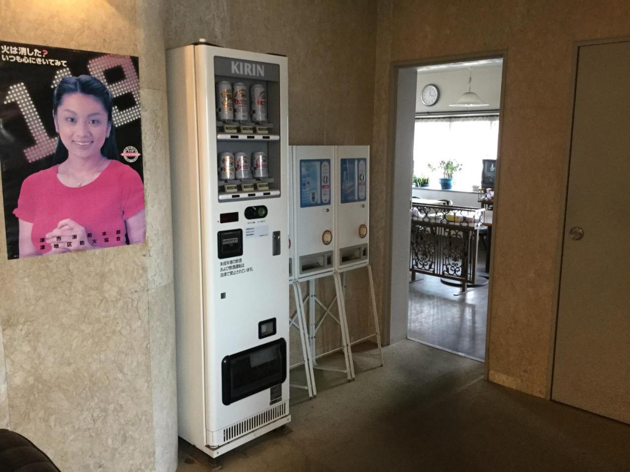 Business Hotel Minami Iwata Eksteriør bilde